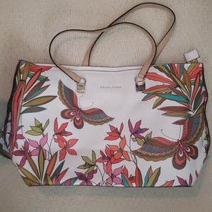 Trina Turk purse - like new